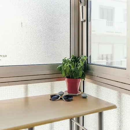 Charming For Big Groups In Apartment